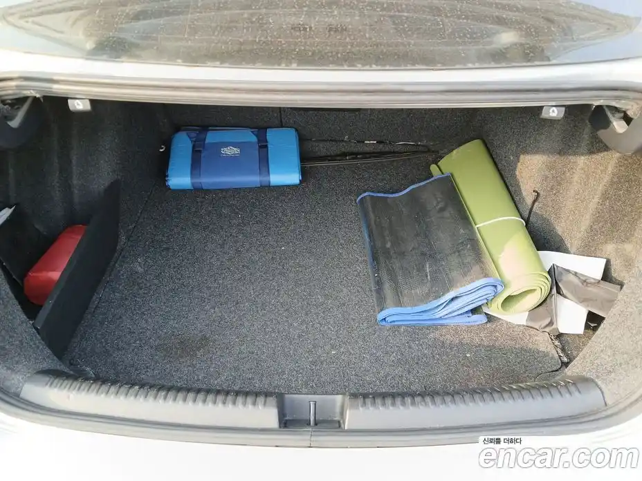 Volkswagen Jetta 2013 2.0 Автомат в Москве № 472543, фото 19