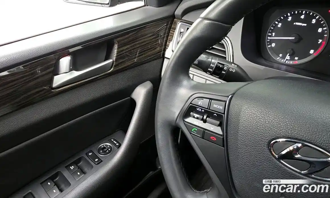 Hyundai Sonata 2017 2.0 Автомат в Москве № 47905, фото 19