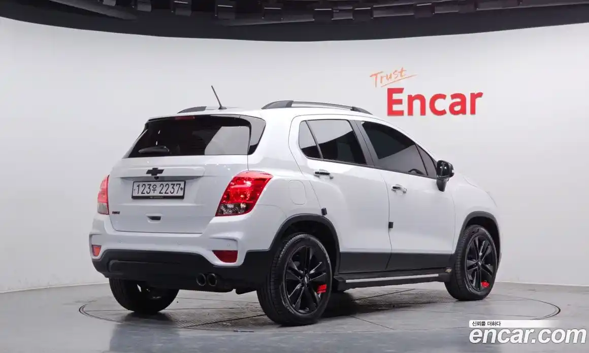 Chevrolet Trax 2020 1.4 Автомат в Москве № 491964, фото 2