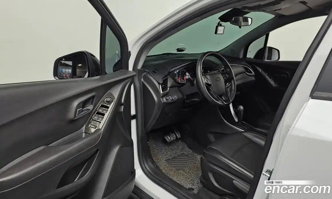 Chevrolet Trax 2020 1.4 Автомат в Москве № 491964, фото 10