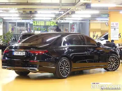 Mercedes-Benz S-Class 2022 4.0 Автомат в Москве № 493989, миниатюра 2