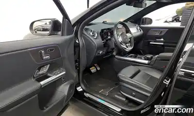 Mercedes-Benz EQA 2023 0.2 Автомат в Москве № 494567, миниатюра 10
