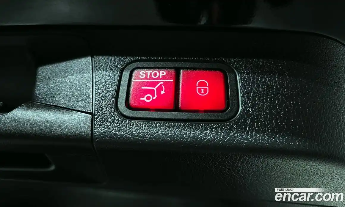 Mercedes-Benz GLB-Class 2023 2.0 Автомат в Москве № 494967, фото 20