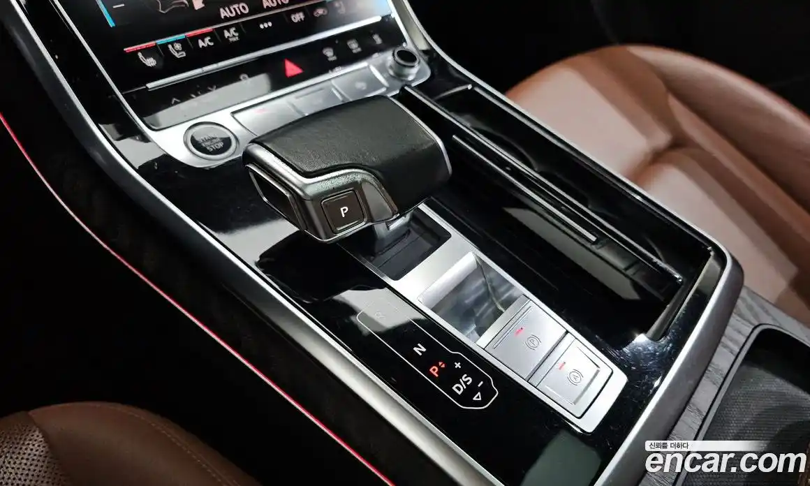 Audi Q7 2021 3.0 Автомат в Москве № 496884, фото 9