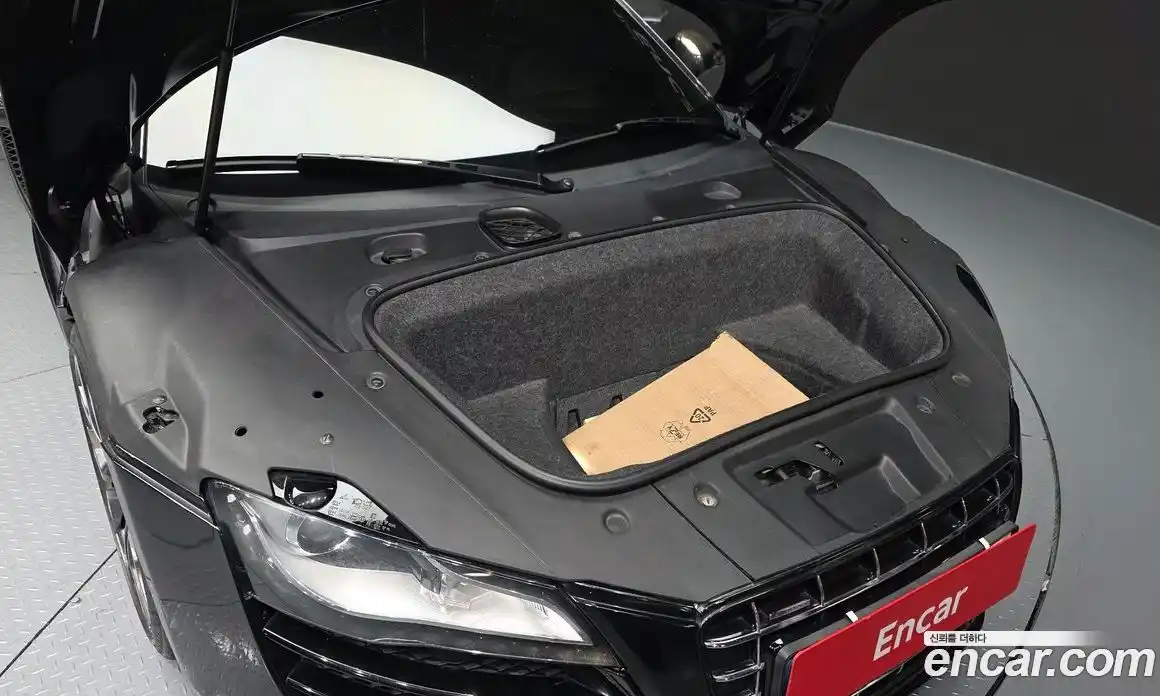 Audi R8 2010 5.2 Автомат в Москве № 496930, фото 20