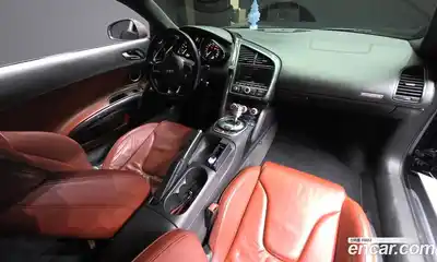 Audi R8 2010 5.2 Автомат в Москве № 496930, миниатюра 7