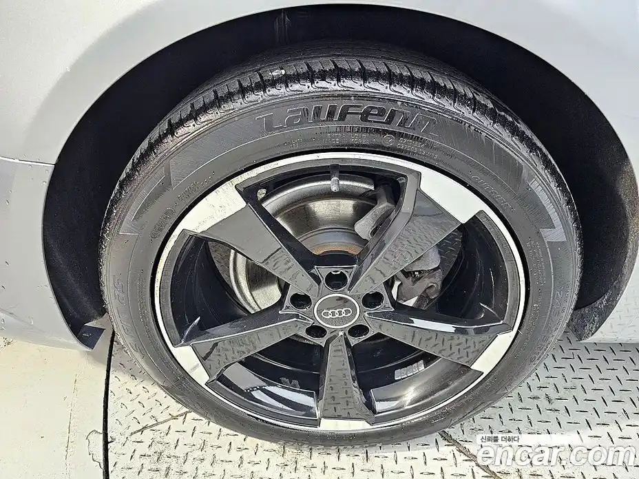 Audi A6 2018 2.0 Автомат в Москве № 497480, фото 20