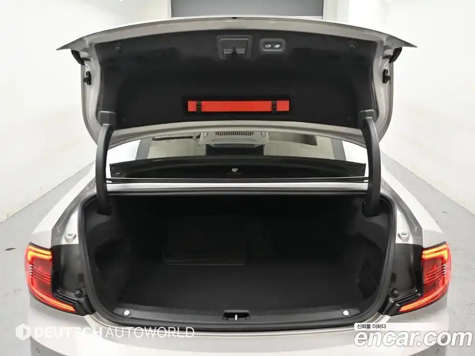 Volvo S90 2023 2.0 Автомат в Москве № 497592, фото 19