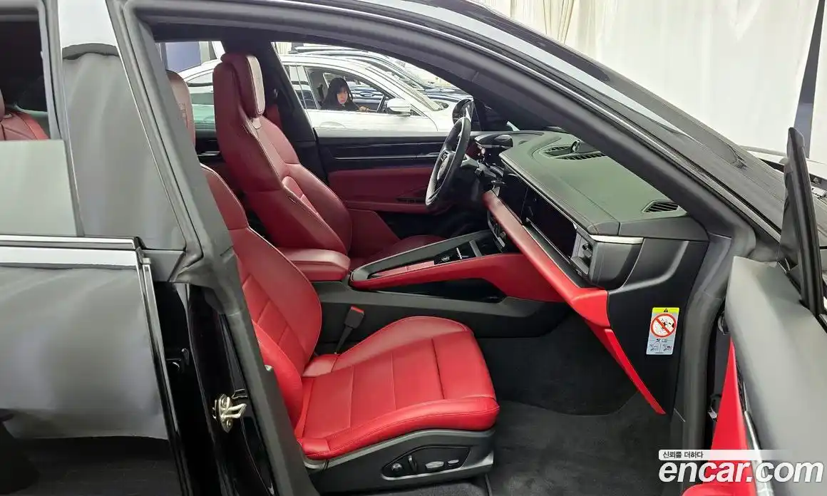 Porsche Macan 2025 0.2 Автомат в Москве № 498057, фото 11