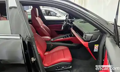 Porsche Macan 2025 0.2 Автомат в Москве № 498057, миниатюра 11