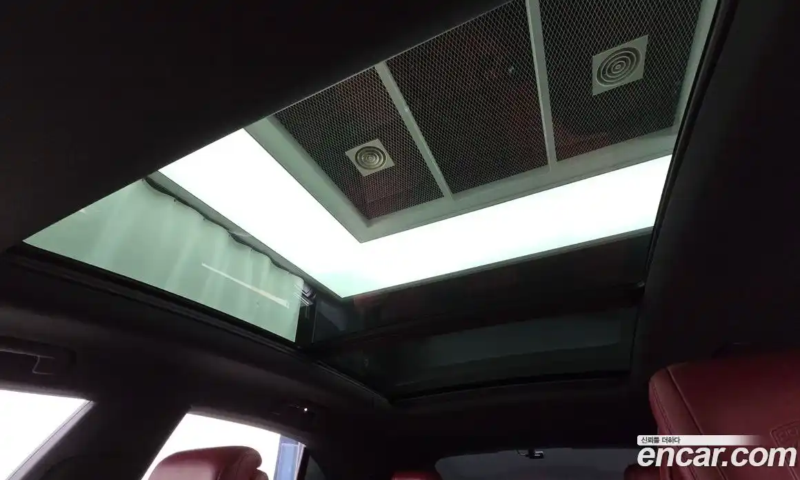 Porsche Macan 2025 0.2 Автомат в Москве № 498057, фото 18