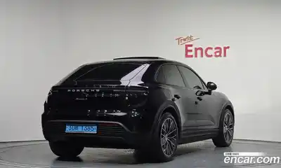 Porsche Macan 2025 0.2 Автомат в Москве № 498057, миниатюра 2