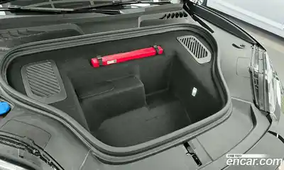 Porsche Macan 2025 0.2 Автомат в Москве № 498057, миниатюра 6