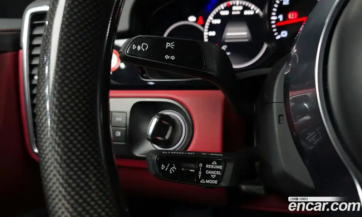 Porsche Cayenne 2022 3.0 Автомат в Москве № 498316, фото 18