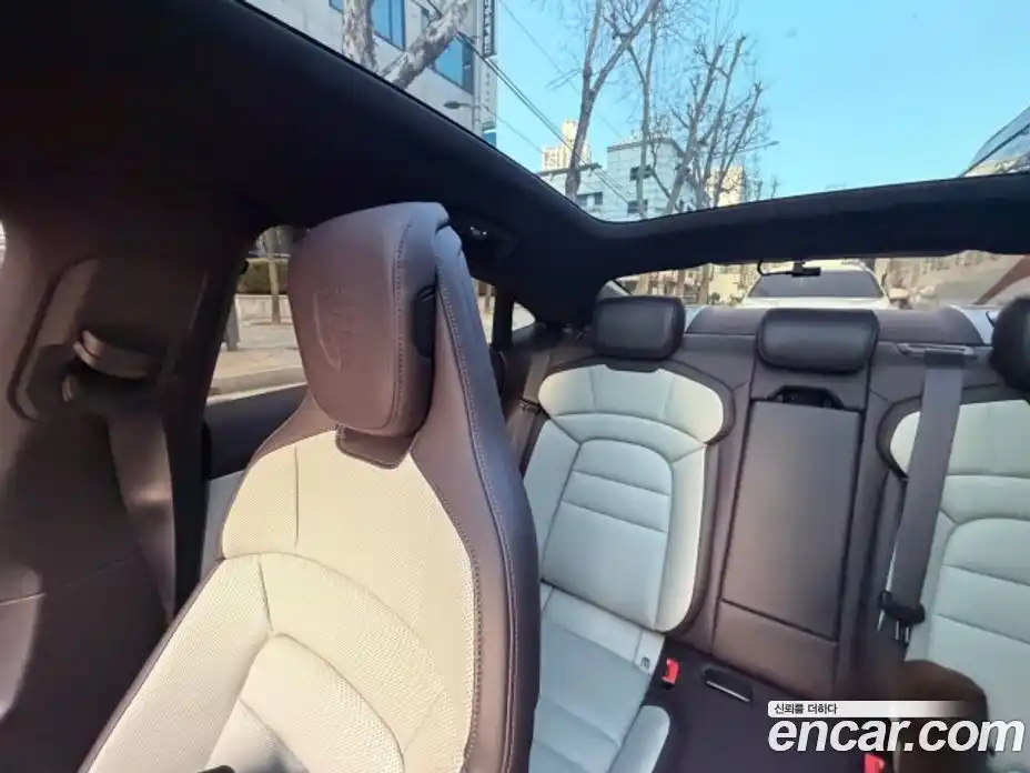 Porsche Taycan 2025 0.1 Автомат в Москве № 498417, фото 7