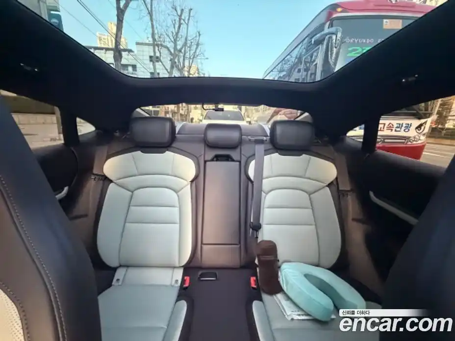 Porsche Taycan 2025 0.1 Автомат в Москве № 498417, фото 8