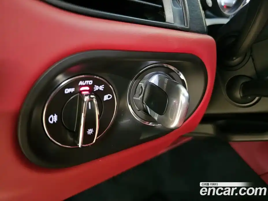 Porsche Macan 2024 2.9 Автомат в Москве № 498434, фото 16