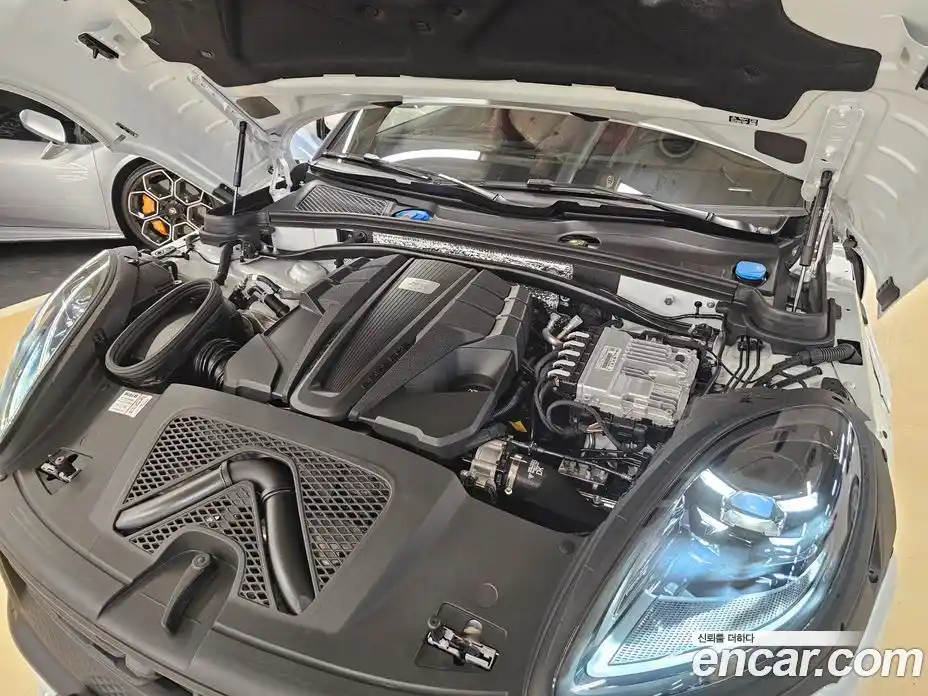 Porsche Macan 2024 2.9 Автомат в Москве № 498434, фото 6