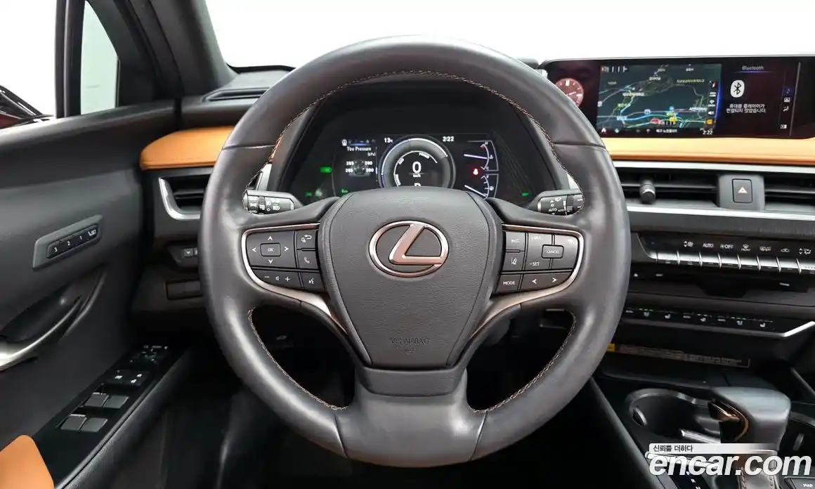 Lexus UX 2019 2.0 Автомат в Москве № 499614, фото 12