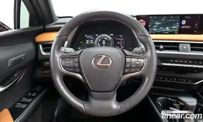 Lexus UX 2019 2.0 Автомат в Москве № 499614, миниатюра 12