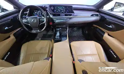 Lexus ES 2019 2.5 Автомат в Москве № 499685, миниатюра 7