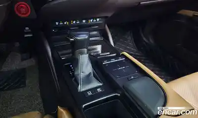 Lexus ES 2019 2.5 Автомат в Москве № 499685, миниатюра 9