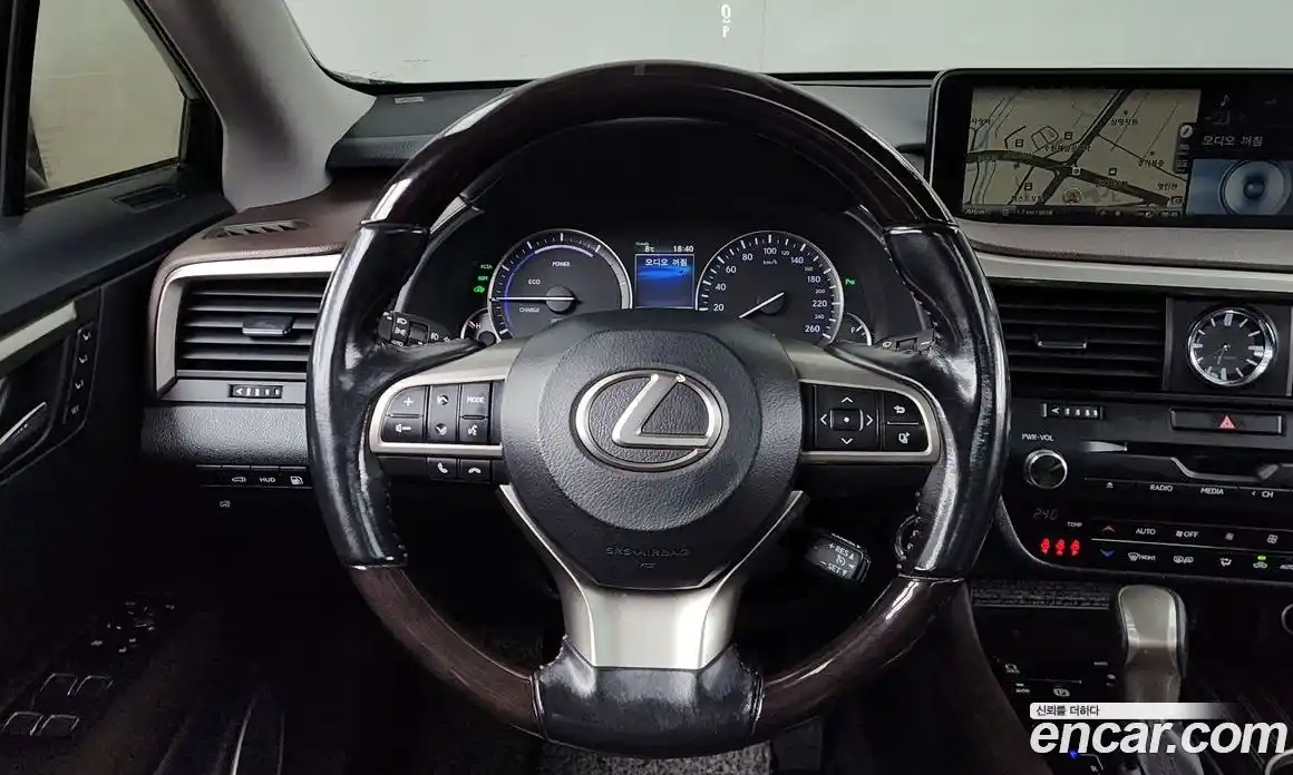 Lexus RX 2017 3.5 Автомат в Москве № 499732, фото 13