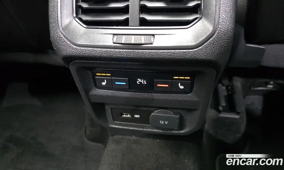 Volkswagen Tiguan 2020 2.0 Автомат в Москве № 499915, фото 18