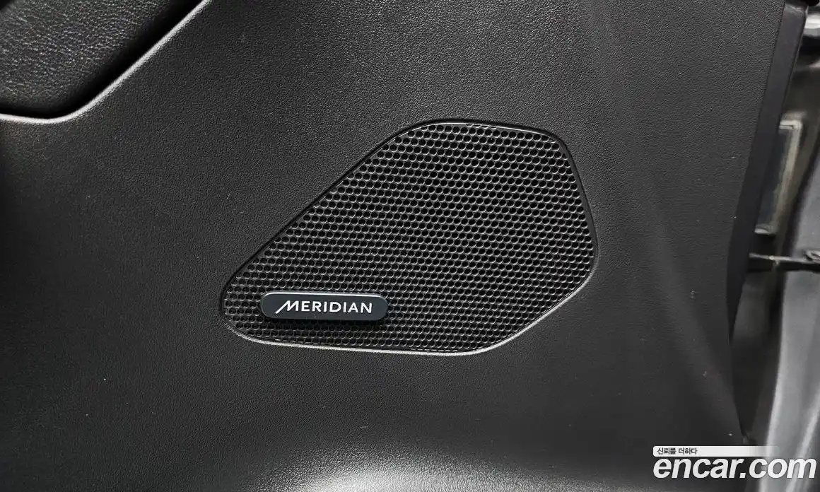 Jaguar F-Pace 2017 2.0 Автомат в Москве № 500234, фото 14