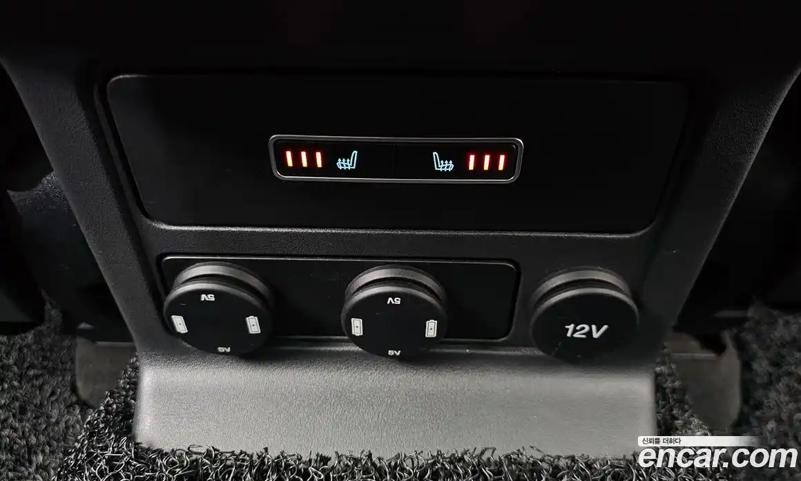 Jaguar F-Pace 2017 2.0 Автомат в Москве № 500234, фото 18