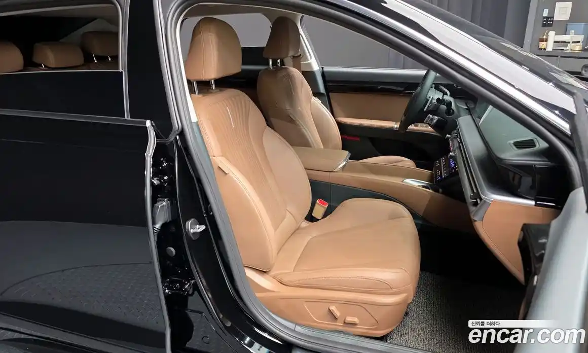 Hyundai Grandeur 2025 1.6 Автомат в Москве № 516891, фото 12