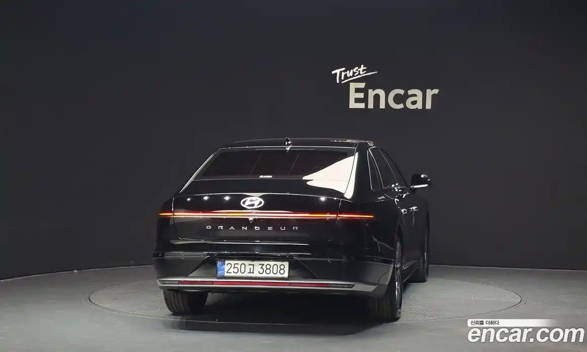 Hyundai Grandeur 2025 1.6 Автомат в Москве № 516891, фото 4