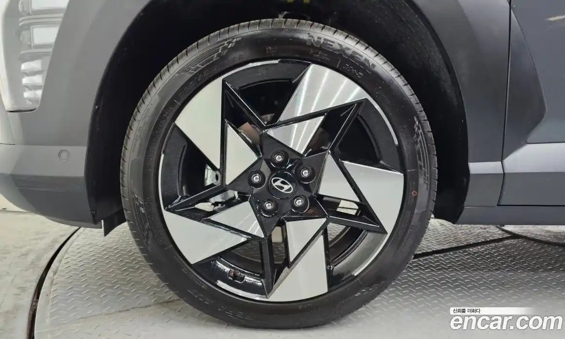 Hyundai Kona 2024 1.6 Автомат в Москве № 517210, фото 5