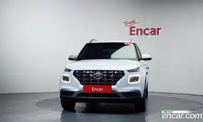 Hyundai Venue 2022 1.6 Автомат в Москве № 518963, миниатюра 2