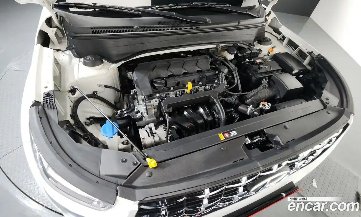 Hyundai Venue 2022 1.6 Автомат в Москве № 518963, фото 5