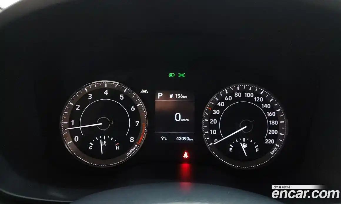 Hyundai Venue 2022 1.6 Автомат в Москве № 518963, фото 7