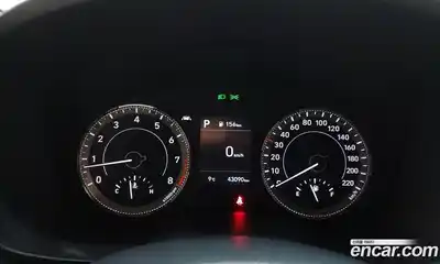 Hyundai Venue 2022 1.6 Автомат в Москве № 518963, миниатюра 7