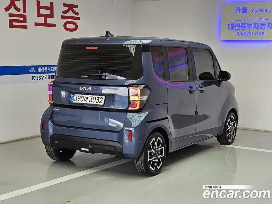 Kia Ray 2025 1.0 Автомат в Москве № 519342, фото 4