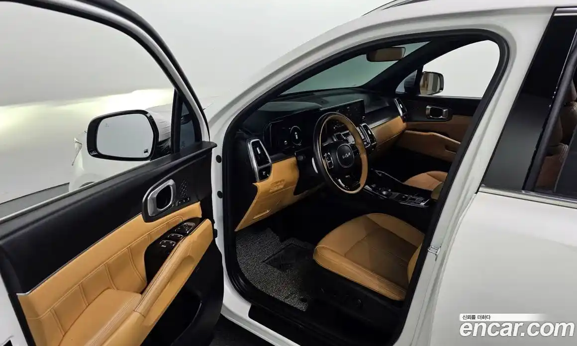 Kia Sorento 2023 1.6 Автомат в Москве № 520018, фото 10