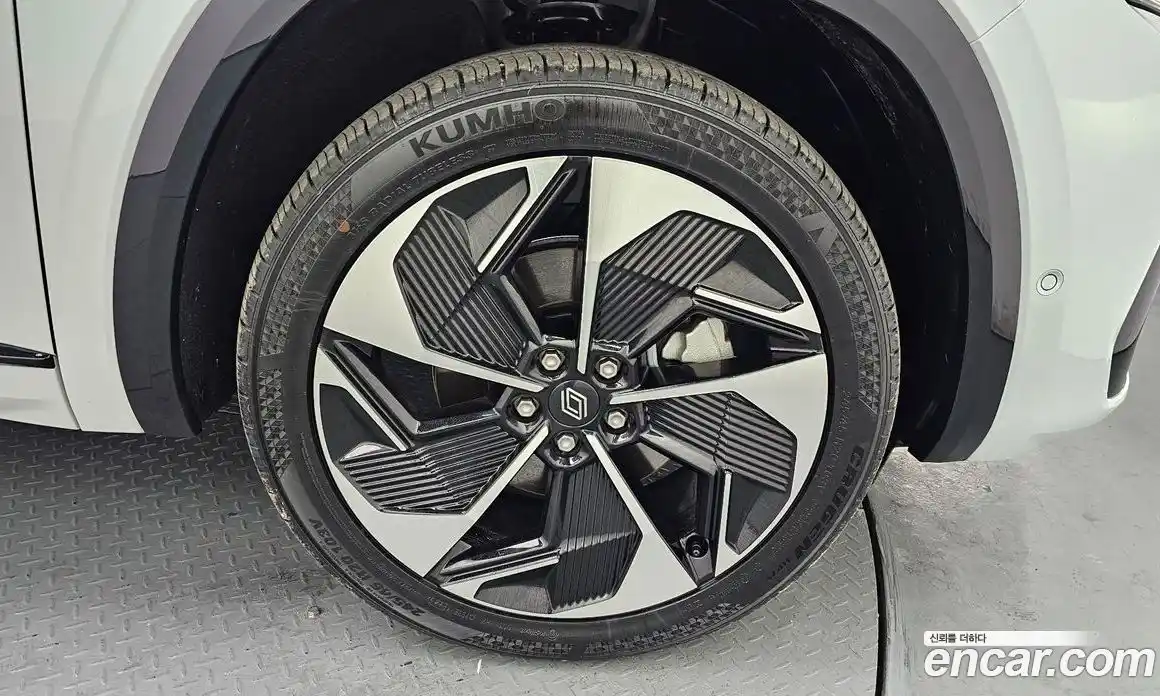 Renault Grand Koleos 2025 1.5 Автомат в Москве № 520284, фото 4