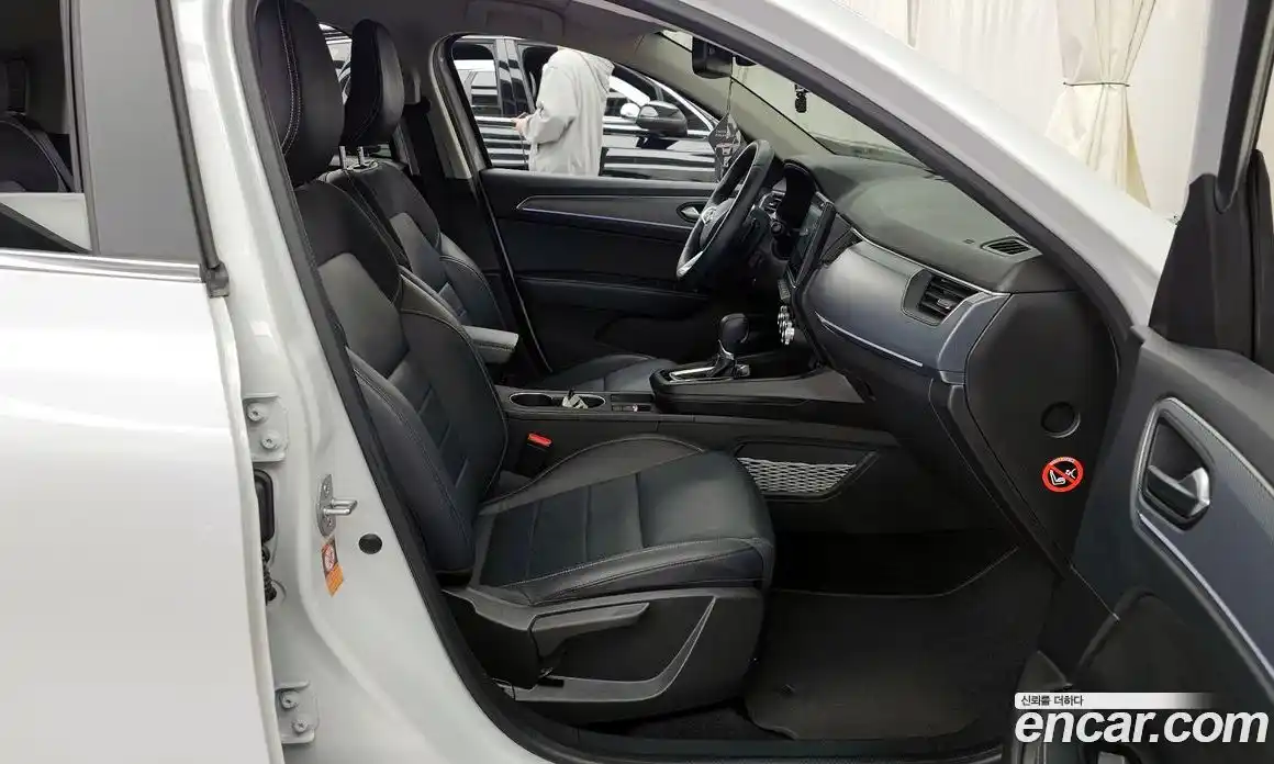 Renault XM3 2022 1.6 Автомат в Москве № 520864, фото 11