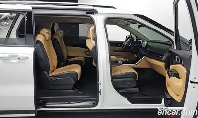 Kia Canival 2023 3.5 Автомат в Москве № 522669, миниатюра 11