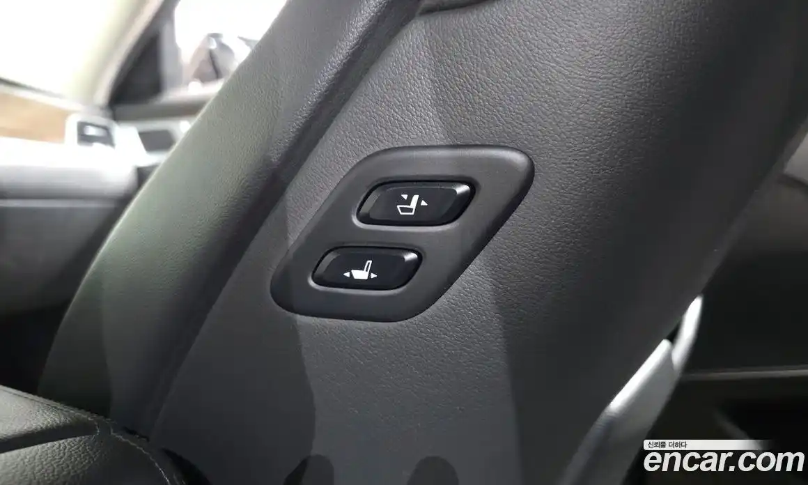 Genesis G80 2018 3.3 Автомат в Москве № 524076, фото 17