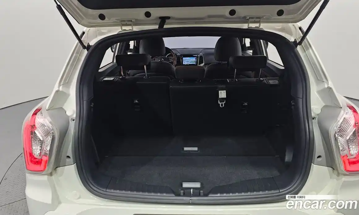 SsangYong TIBOLI 2019 1.6 Автомат в Москве № 524970, фото 20