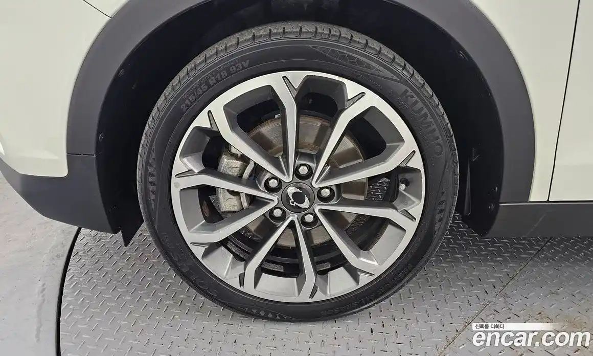 SsangYong TIBOLI 2019 1.6 Автомат в Москве № 524970, фото 5