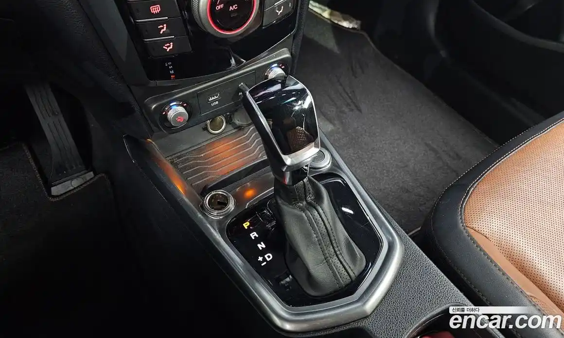 SsangYong TIBOLI 2019 1.6 Автомат в Москве № 524970, фото 9