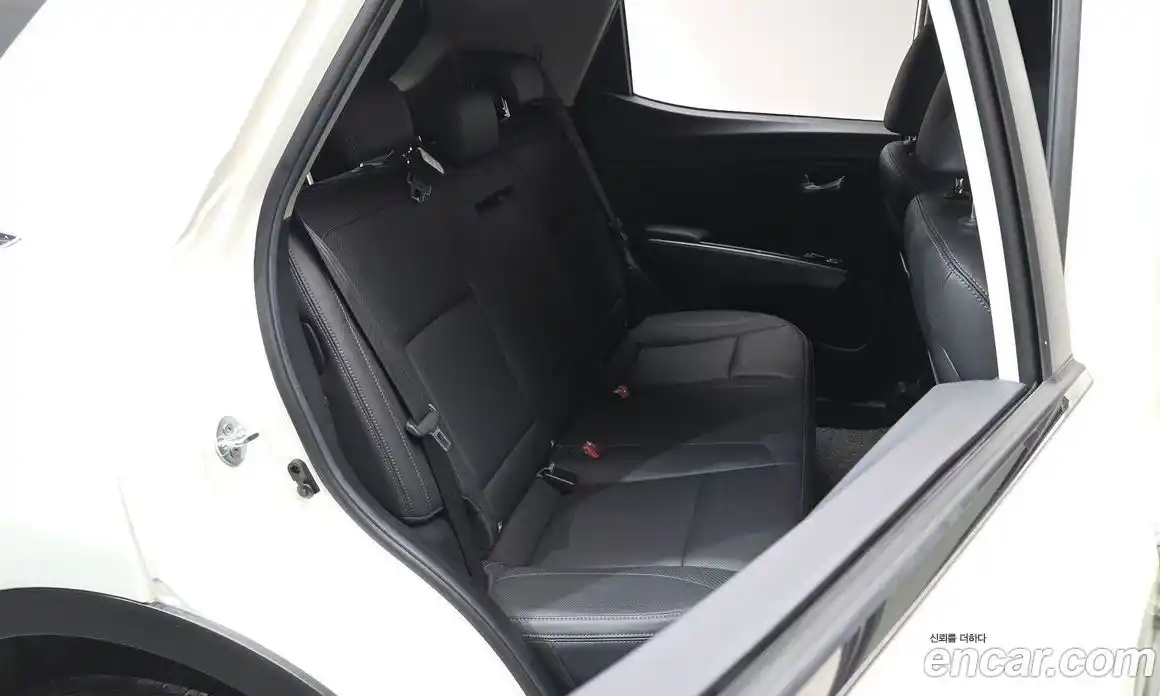 SsangYong TIBOLI 2023 1.5 Автомат в Москве № 525408, фото 11