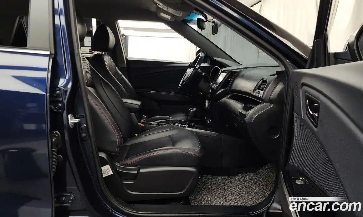 SsangYong TIBOLI 2018 1.6 Автомат в Москве № 526306, фото 11