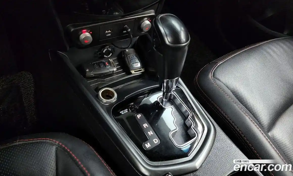 SsangYong TIBOLI 2018 1.6 Автомат в Москве № 526306, фото 9