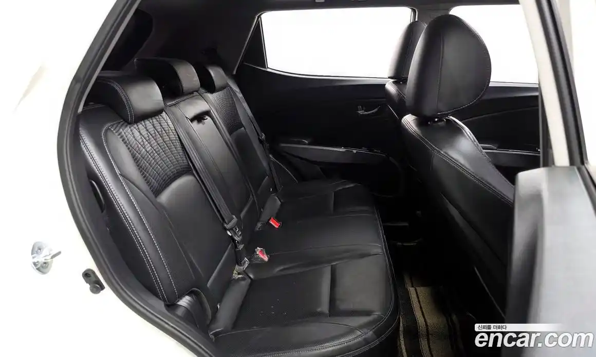 SsangYong TIBOLI 2018 1.6 Автомат в Москве № 526344, фото 12